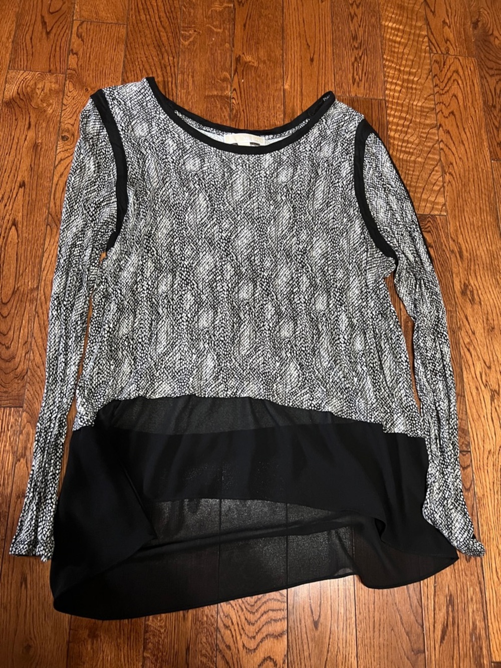 Michael Kors Black and White Mixed-Print Long-Sleeve Tunic